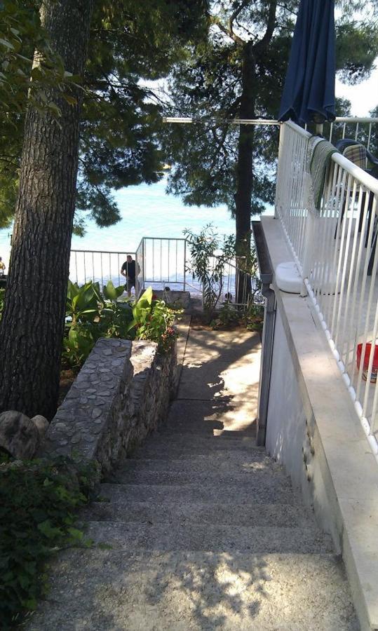 Apartman On The Beach - Nemira, Omis Apartment Exterior foto