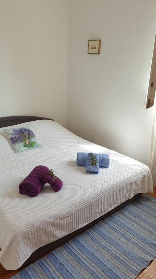 Apartman On The Beach - Nemira, Omis Apartment Exterior foto